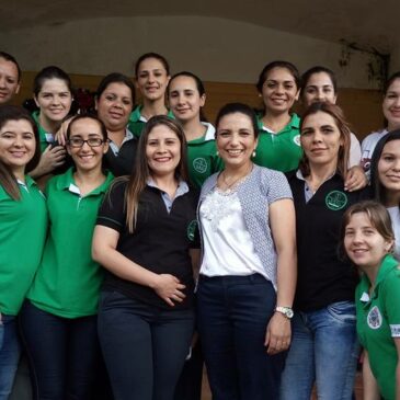 La carrera de Licenciatura en Enfermería es acreditada ante la ANEAES