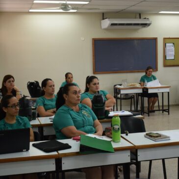 Taller dirigido a Docentes