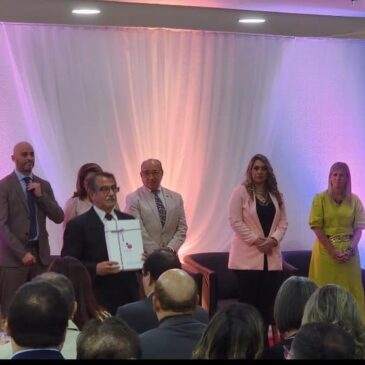 Entrega del Certificado de Acreditación de la Carrera Enfermería llevado a cabo en la Agencia Nacional de Evaluación y Acreditación de Educación Superior ANEAES