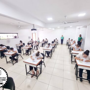 Instantáneas de los Postulantes durante el segundo Examen Final
